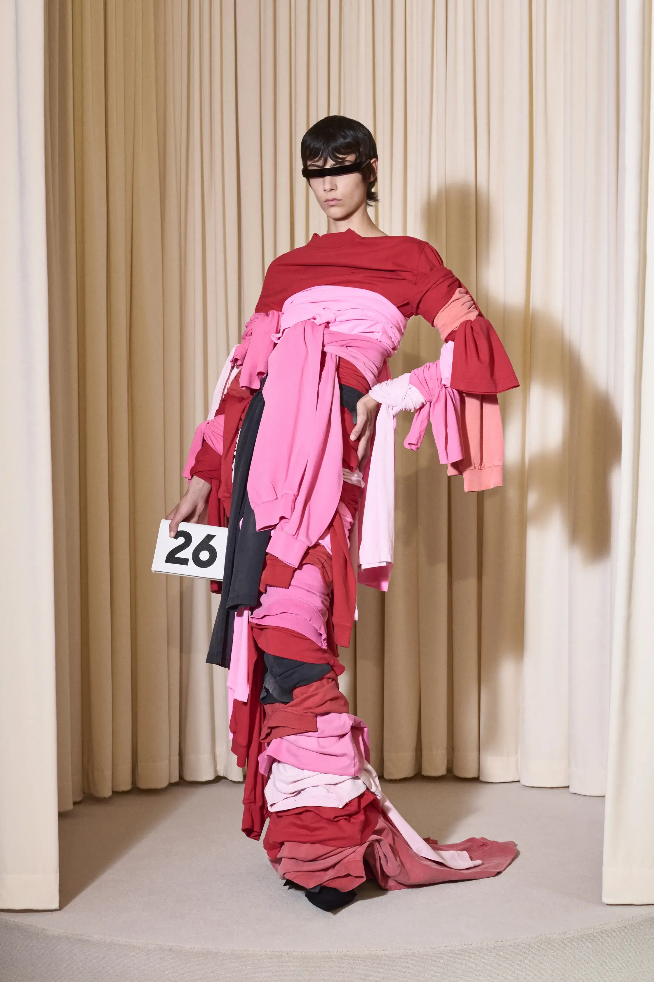 Courtesy of Balenciaga/Vogue Runway (image 2 of 7)