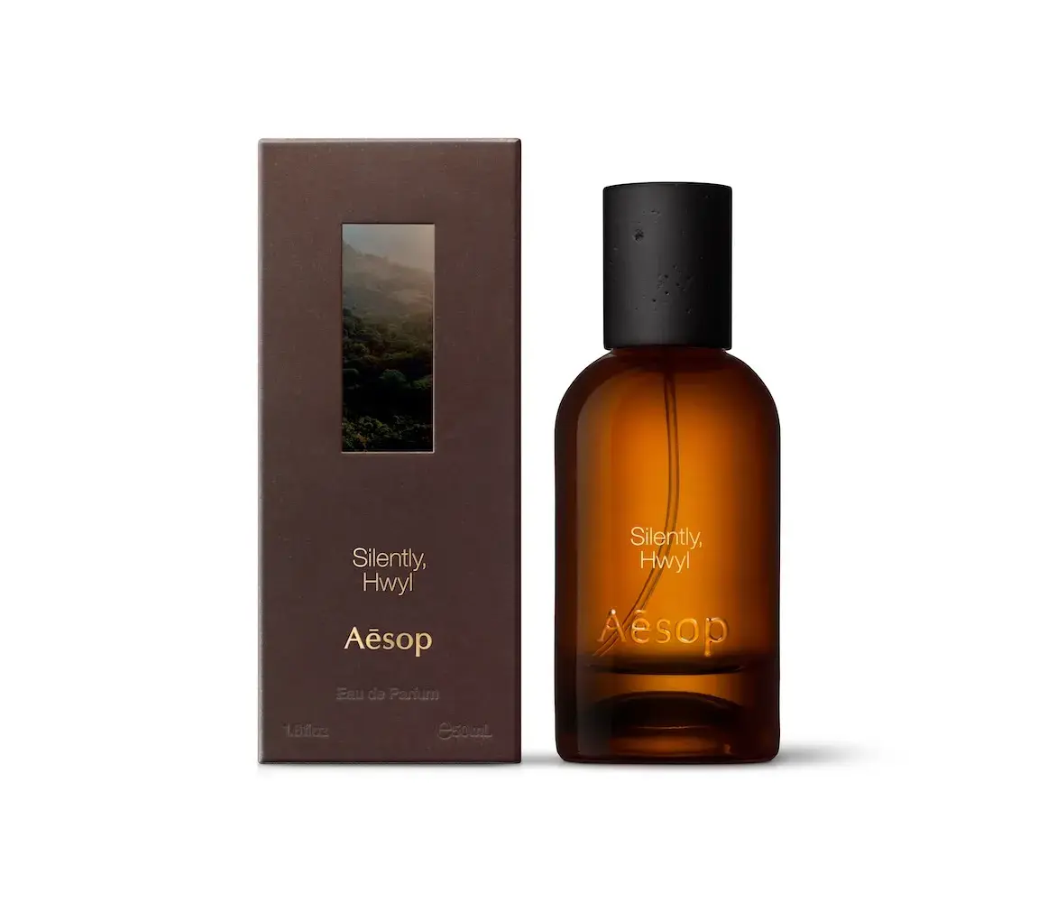 AESOP FRAGRANT FABLES TURNS 12 PERFUMES INTO STORIES image about Aesop Fragrant Fables, a line of 12 eaux de parfum with fable-style names, poems, a new scent called Unforeseen Aer and a redesigned amber bottle with a basalt-inspired cap. (image 9 of 11)