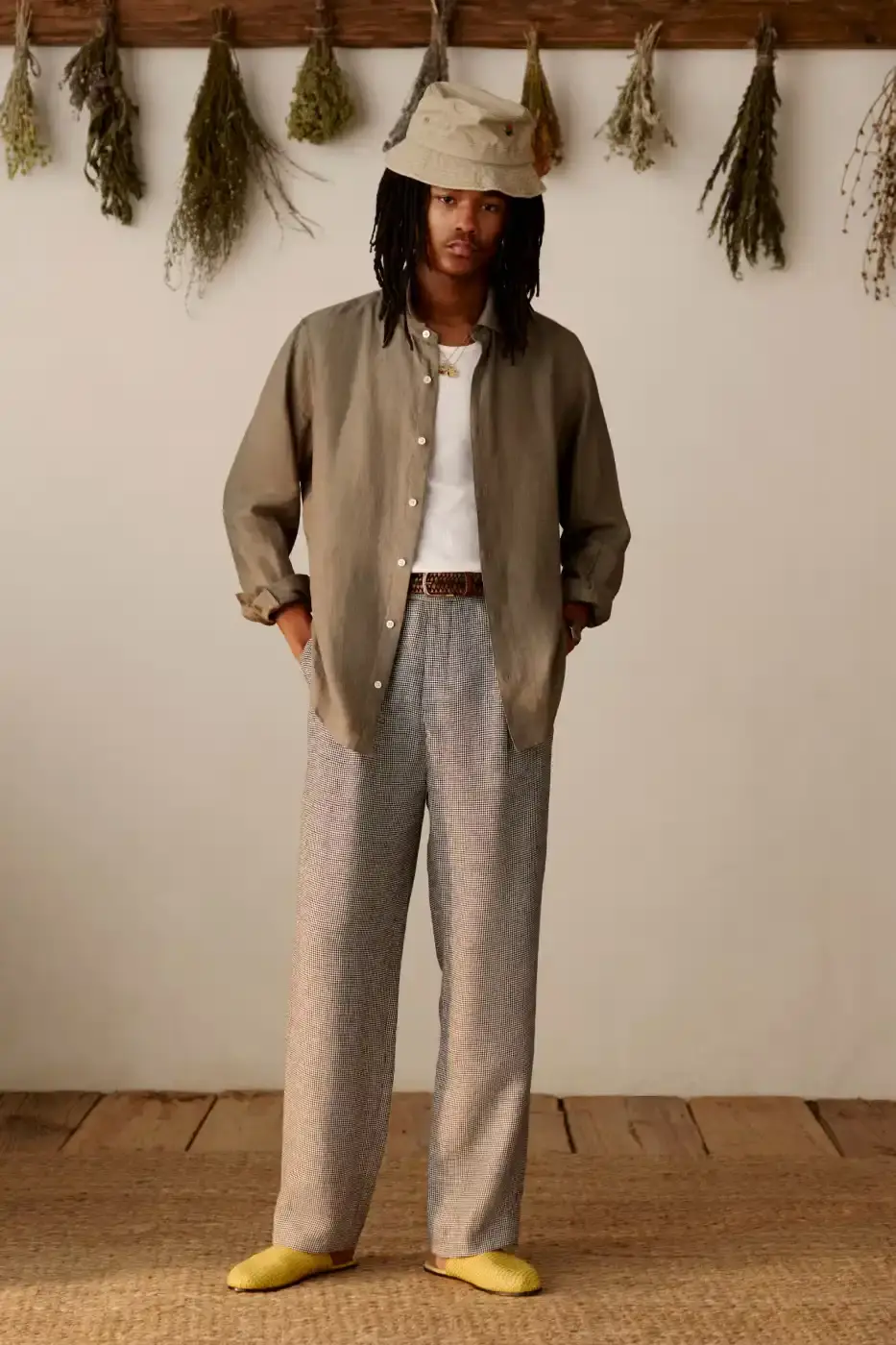 AIMÉ LEON DORE SS26 DELIVERY 4 ARRIVES image of the new Aimé Leon Dore Spring Summer 2026 Delivery 4 clothing release detailing knitwear options and lightweight tailoring. (image 15 of 21)