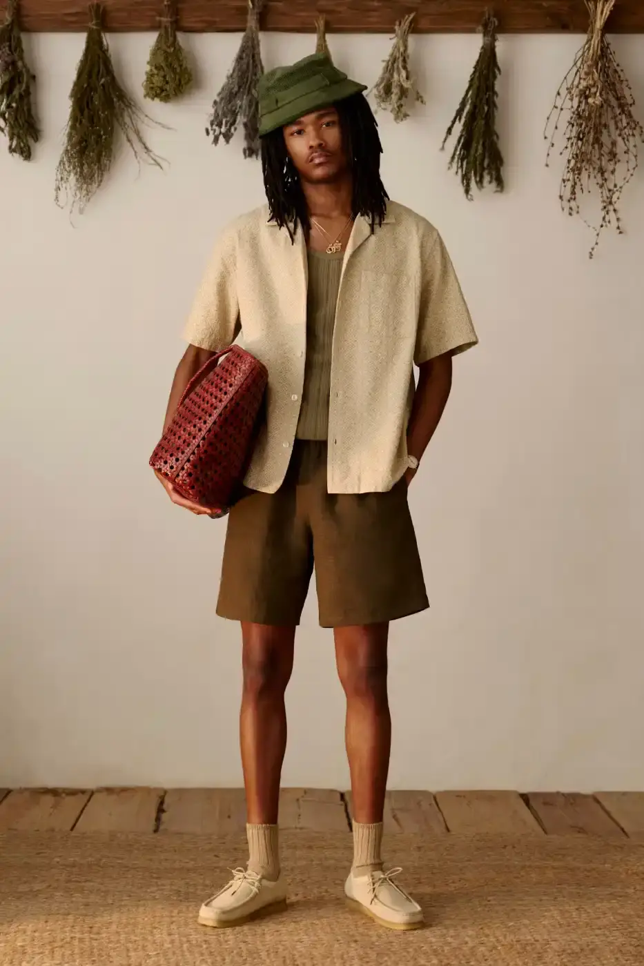 AIMÉ LEON DORE SS26 DELIVERY 4 ARRIVES image of the new Aimé Leon Dore Spring Summer 2026 Delivery 4 clothing release detailing knitwear options and lightweight tailoring. (image 13 of 21)