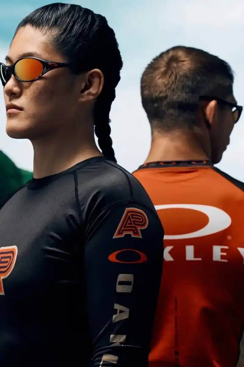 ALBINO & PRETO TEAMS WITH OAKLEY FOR JIU-JITSU LINE image about Portuguese brand Albino & Preto partners with Oakley to create performance jiu-jitsu apparel and eyewear collection for training and casual wear. (image 5 of 14)