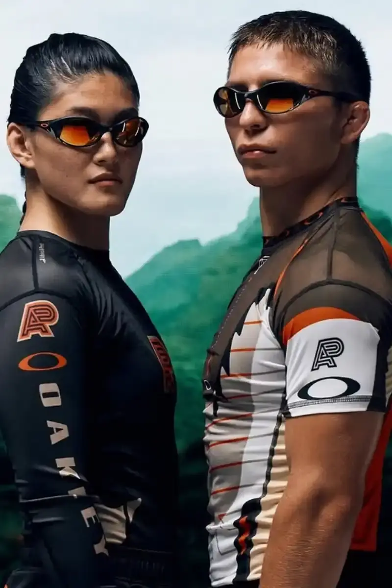 ALBINO & PRETO TEAMS WITH OAKLEY FOR JIU-JITSU LINE image about Portuguese brand Albino & Preto partners with Oakley to create performance jiu-jitsu apparel and eyewear collection for training and casual wear. (image 2 of 14)