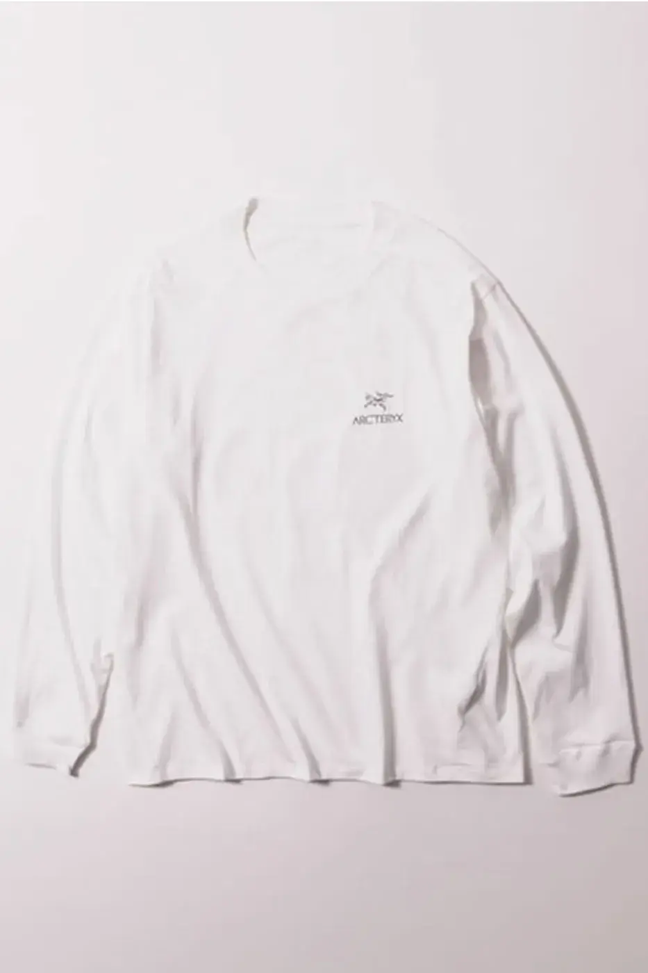 ARC'TERYX AND BEAMS RELEASE KOYO LINE Overview of the six-piece Arc'teryx and BEAMS Fall/Winter 2026 KOYO collection detailing technical outerwear, apparel, and accessories. (image 3 of 7)