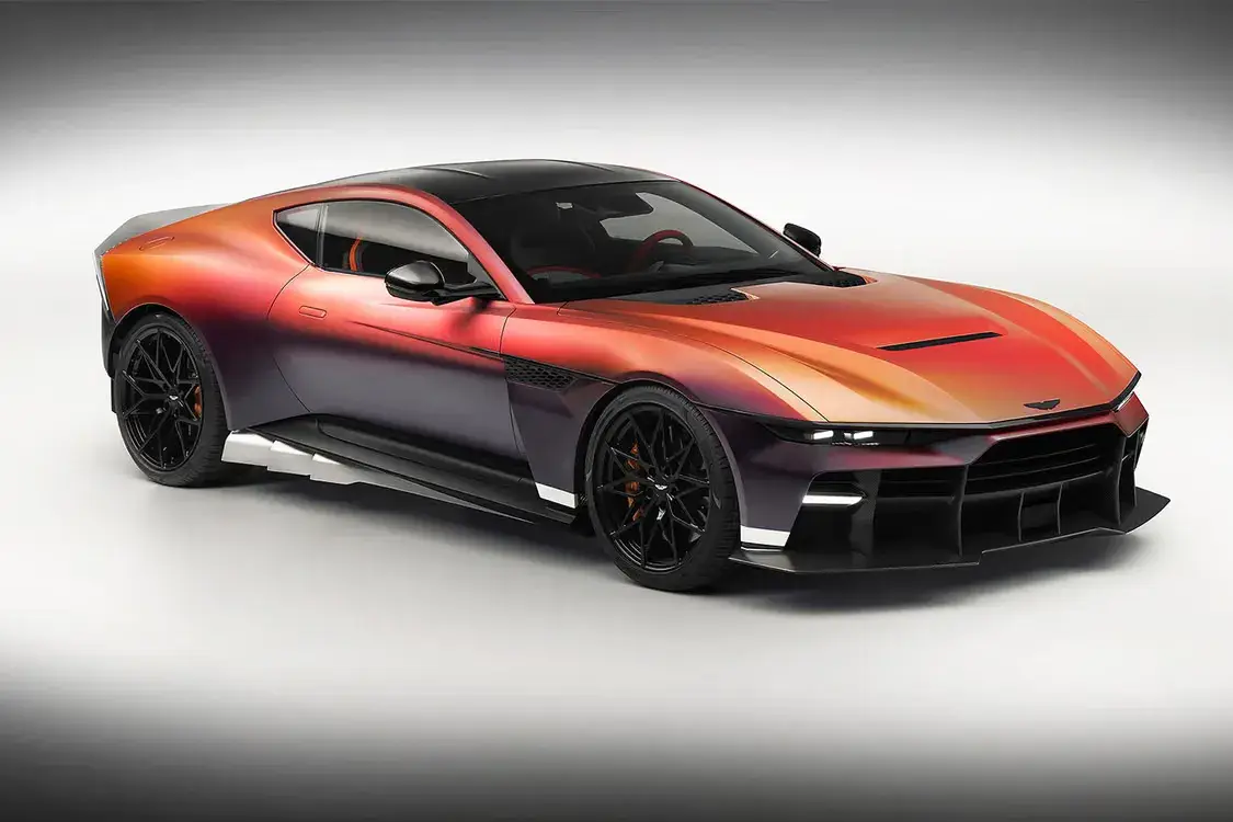 ASTON MARTIN VALEN 838 HP V12 DEBUTS image of the Aston Martin Valen supercar release, highlighting key engine specifications, design features, and pricing.