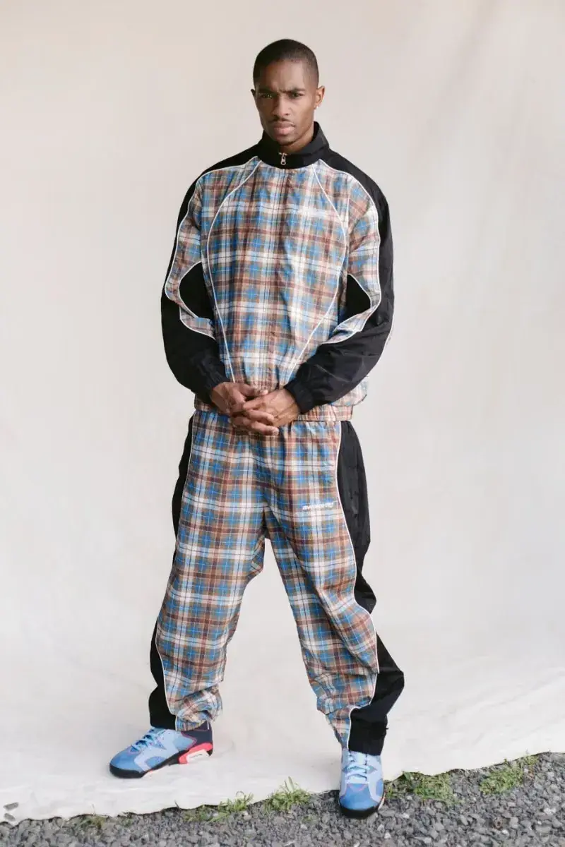 AWAKE NY COLD WORLD FW26 COLLECTION DETAILS image of Awake NY FW26 Cold World release dates, products, and Vanson Leathers collaboration. (image 11 of 29)