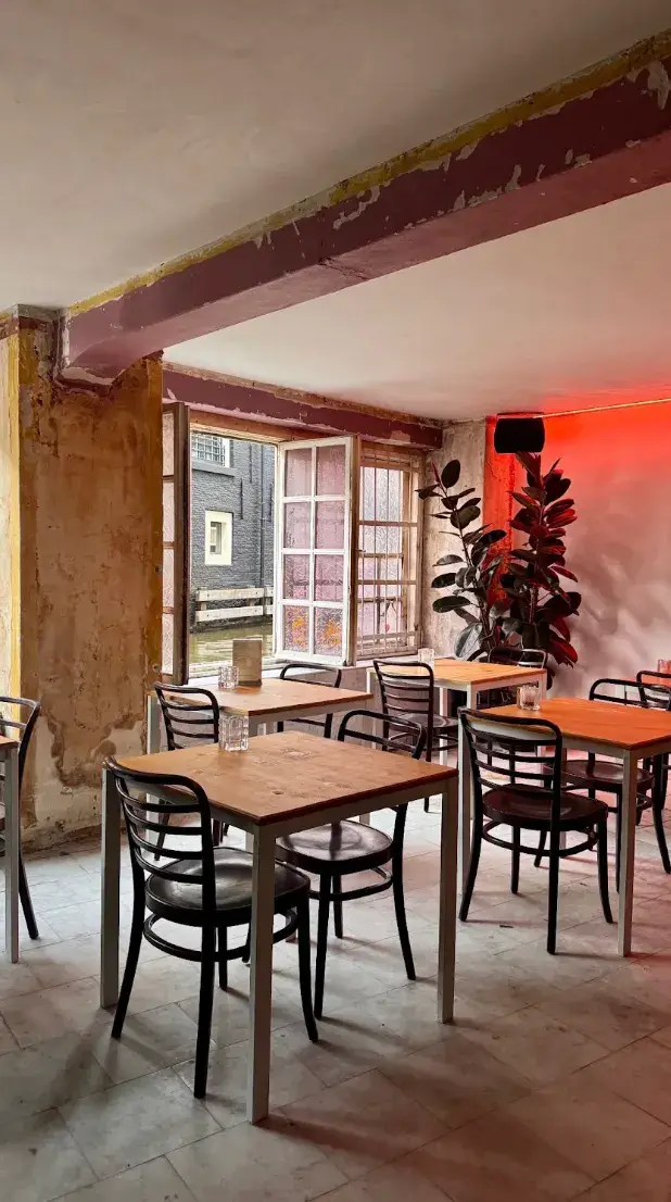BAR SAN FRANCISCO OPENS A NEW BASEMENT KITCHEN IN AMSTERDAM image covering Bar San Francisco's kitchen launch and summer food pop-up schedule in Amsterdam. (image 6 of 18)