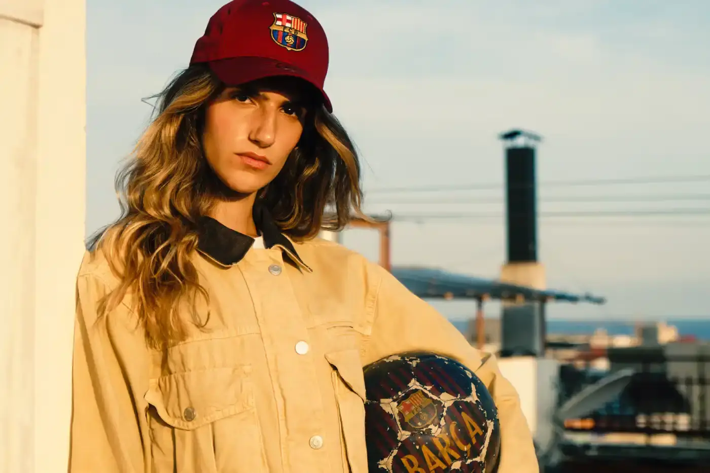 BARCELONA PARTNERS WITH NEW ERA FOR HEADWEAR LINE FC Barcelona announces headwear partnership with New Era, releasing collection featuring multiple cap styles in club colors with special commemorative edition. (image 4 of 6)