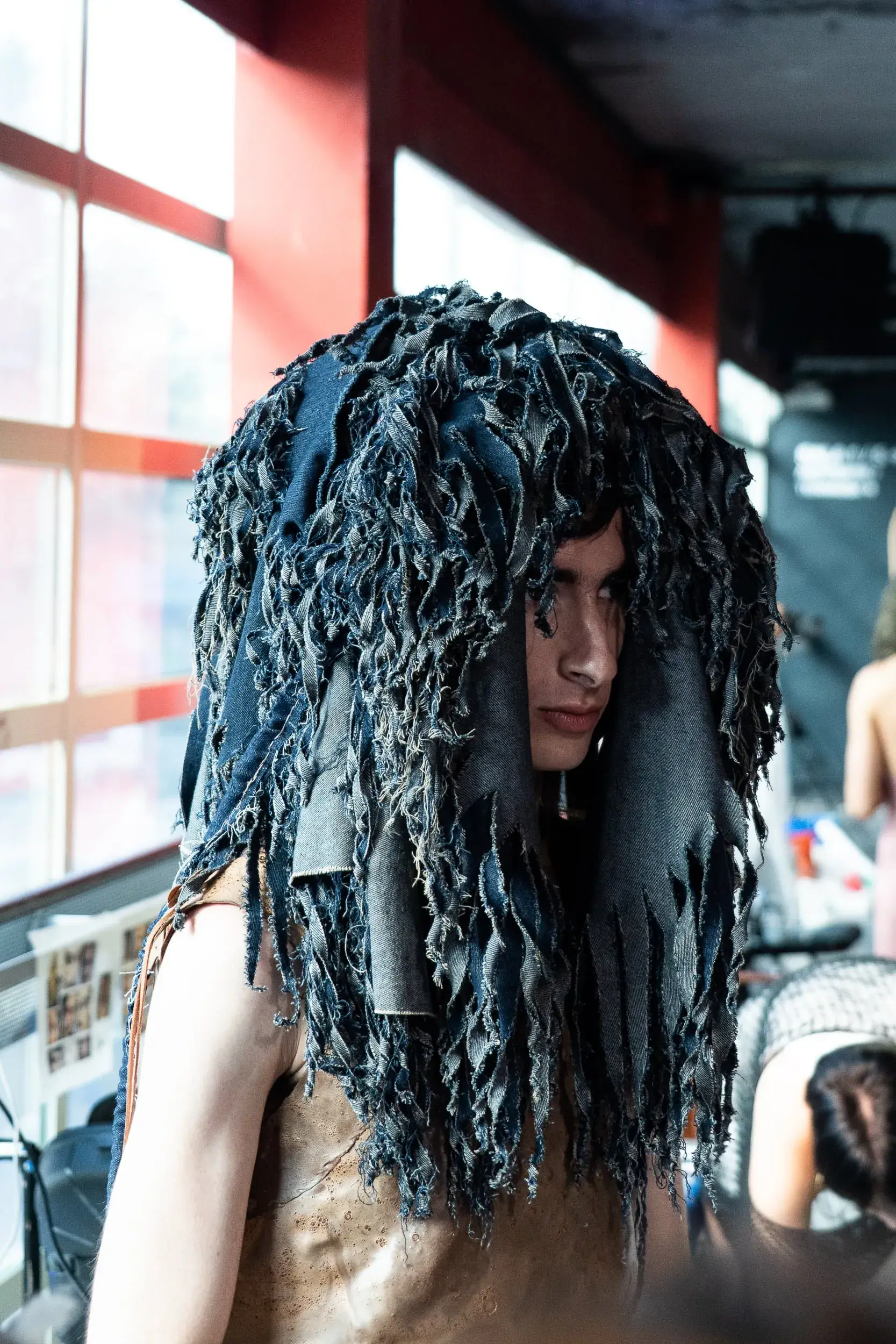 BAU AND RAZZMATAZZ JOIN FORCES TO SHOWCASE EMERGING FASHION TALENT (image 5 of 43)