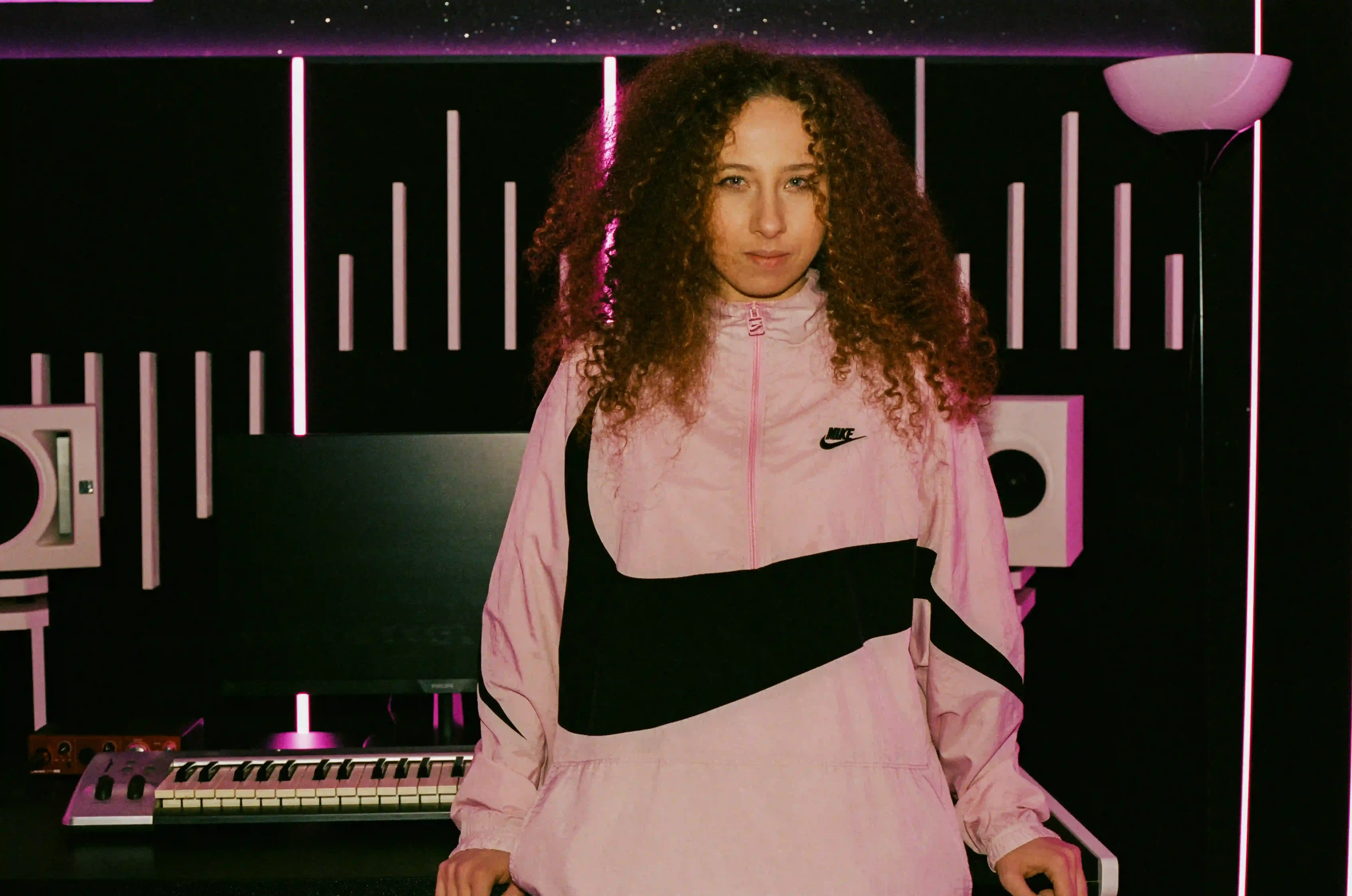 Rossella Essence dj music studio / Casawi Magazine
