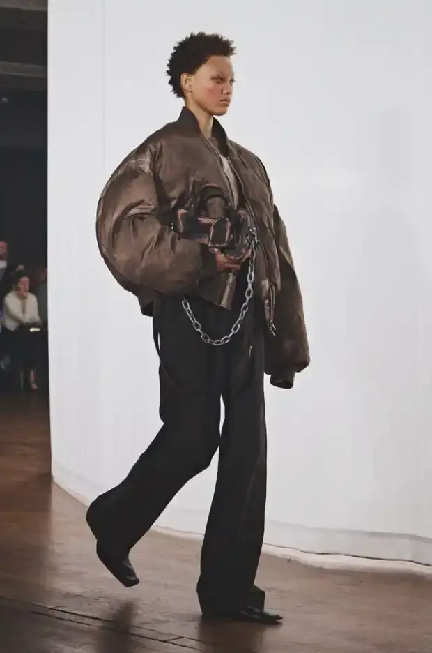 CAMPERLAB FW26 SHOWCASES ARCTIC-INSPIRED COLLECTION CAMPERLAB Fall/Winter 2026 collection presentation at Maison de la Mutualité in Paris features Arctic-inspired designs with destroyed finishes, cold-toned color palette, and collaborative RCD Mallorca capsule. (image 20 of 21)