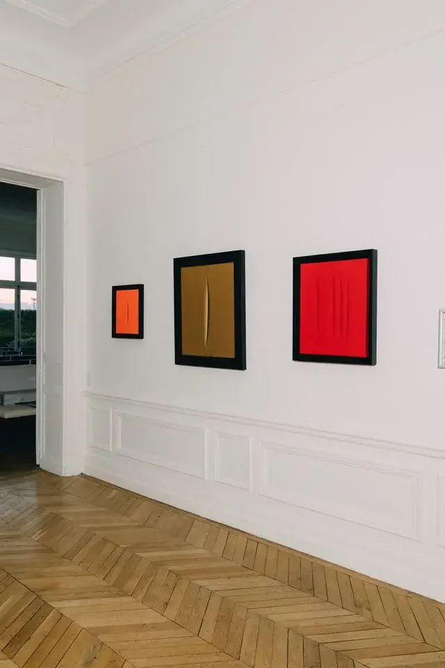 CHEZ SOTHEBY’S RUNS IN PARIS THROUGH 24 OCTOBER image on Chez Sotheby’s, a private selling exhibition and restaurant in a Paris apartment on Rue de Rivoli. The venue is open through 24 October during Art Basel Paris and lists nearly $150 million (about €133 million) of art for private sale. (image 2 of 9)