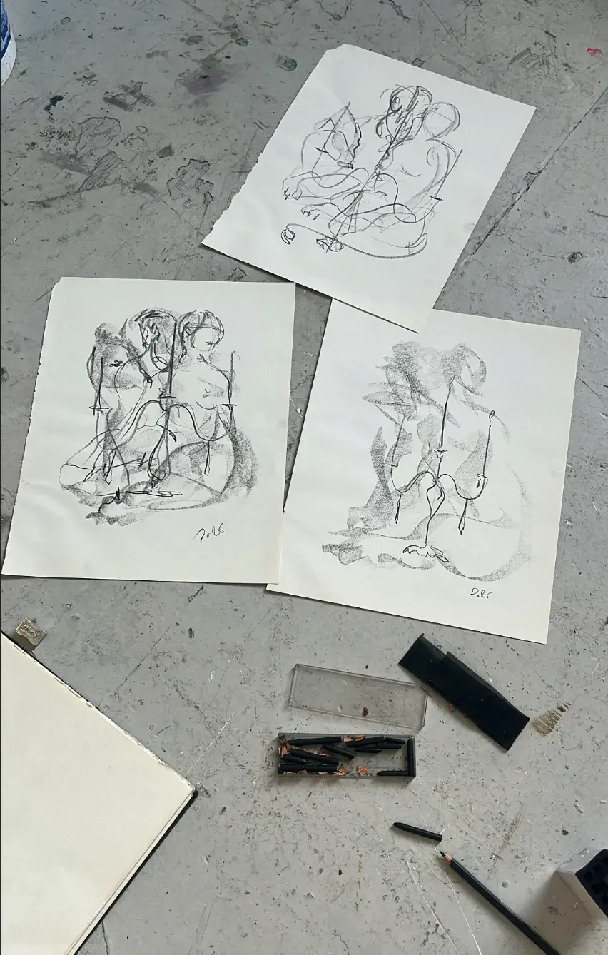 CLOSE FRIENDS WITH: SOPHIE DHERBECOURT image of Sophie Dherbecourt on Casawi Magazine Close Friends Interview French painter based in London (image 4 of 13)