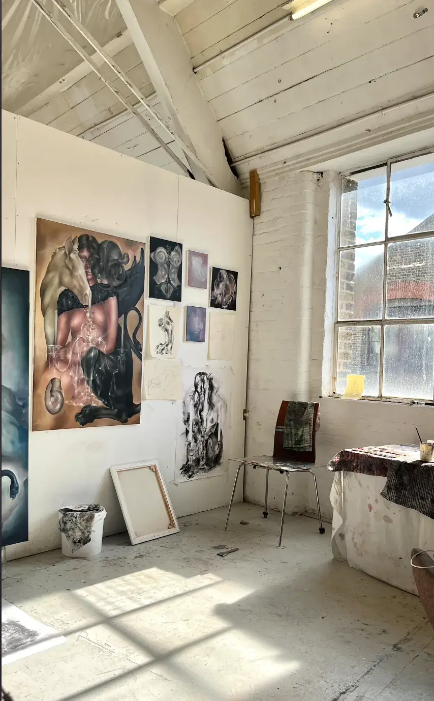 CLOSE FRIENDS WITH: SOPHIE DHERBECOURT image of Sophie Dherbecourt on Casawi Magazine Close Friends Interview French painter based in London (image 3 of 13)