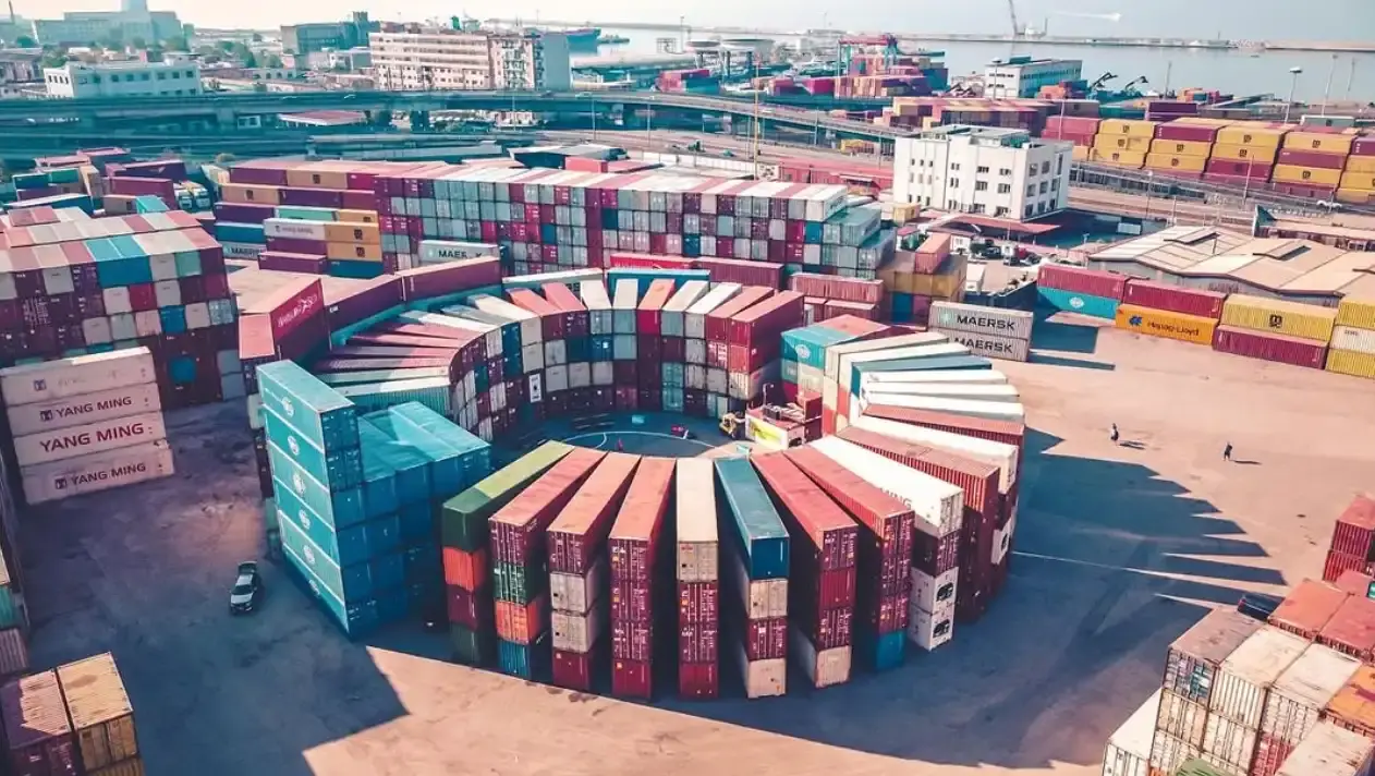 image about an unusual football tournament held in Naples where 250 shipping containers were stacked to create a temporary stadium. The event features costumed players, audience participation, and non-traditional rules including a requirement for players to consume alcohol.