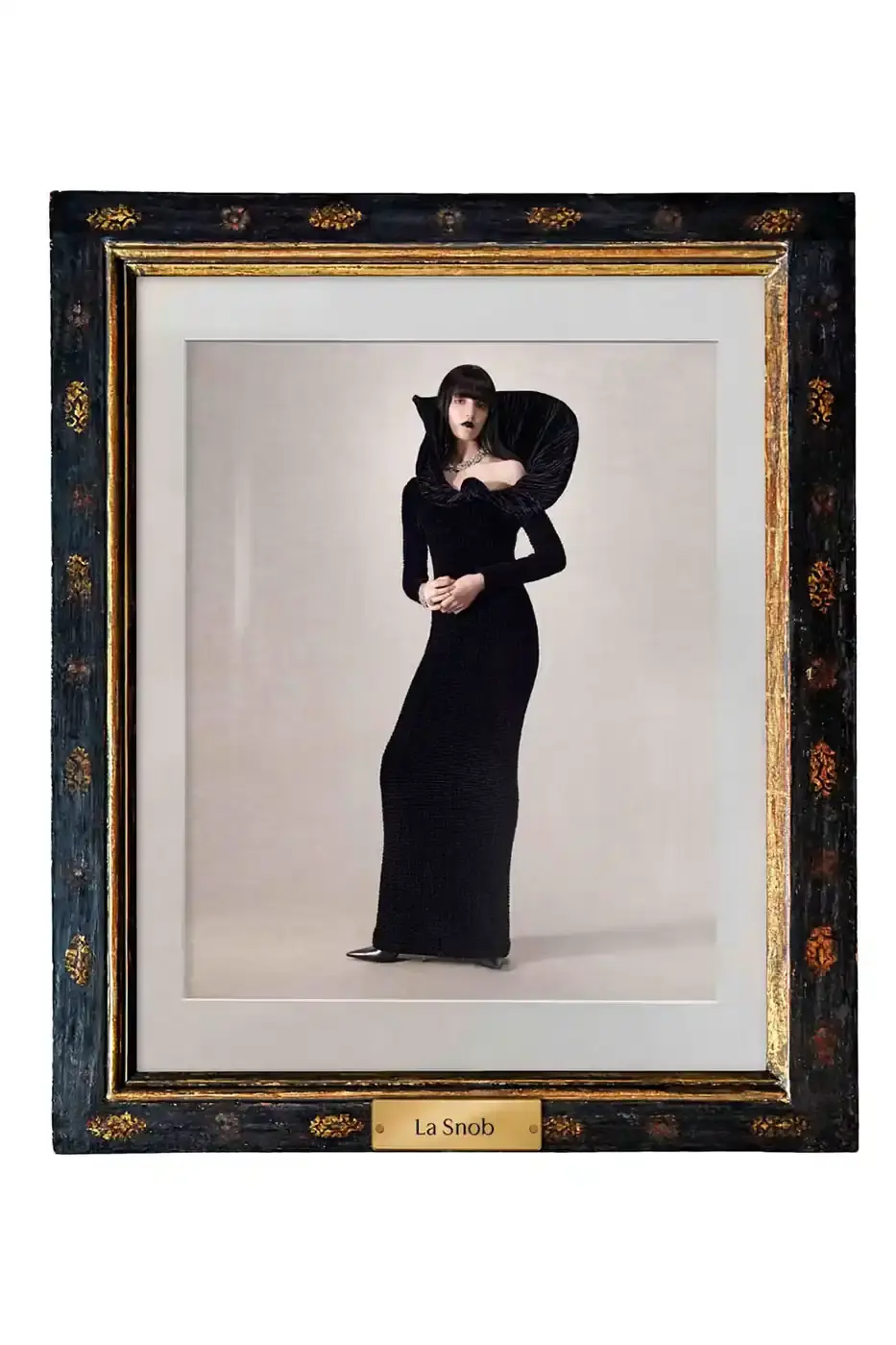 DEMNA DROPS FIRST GUCCI COLLECTION LA FAMIGLIA New creative director Demna launches first Gucci collection featuring 38 character-based looks shot by Catherine Opie, available exclusively at select global boutiques. (image 7 of 38)