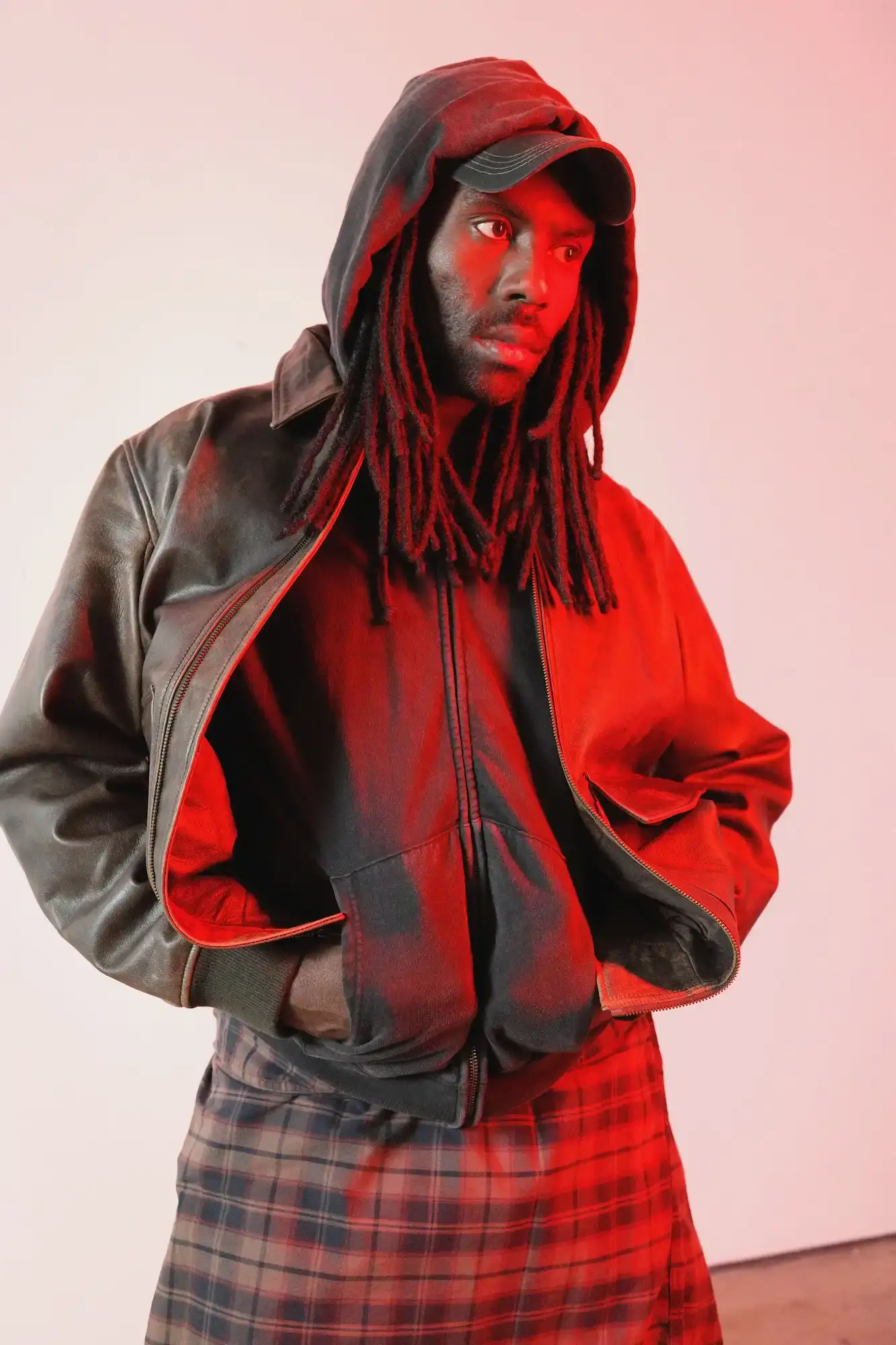 DEV HYNES STYLES LEVI'S SS26 COLLECTION Dev Hynes aka Blood Orange collaborates with Levi's on their Spring/Summer 2026 collection, styling and directing a campaign that explores the tension between polished and raw fashion aesthetics. (image 3 of 4)