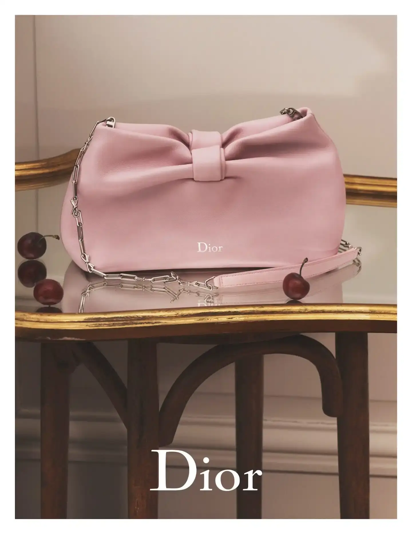 DIOR SPRING SUMMER 2026 CAMPAIGN PHOTOGRAPHED BY DAVID SIMS Black and white photographs show models in Dior's Spring Summer 2026 collection, wearing structured silhouettes and carrying updated versions of signature bags. (image 4 of 7)