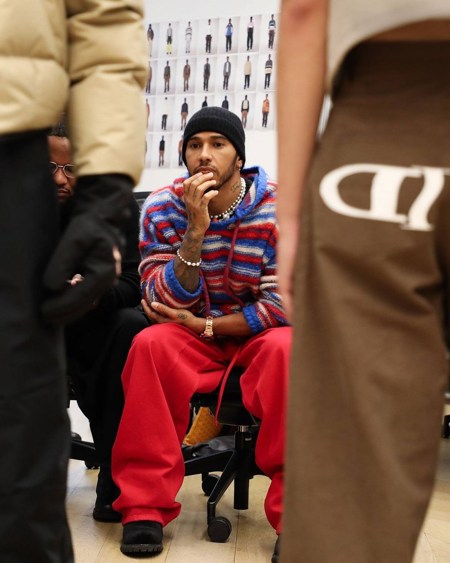 via @lewishamilton (image 3 of 4)