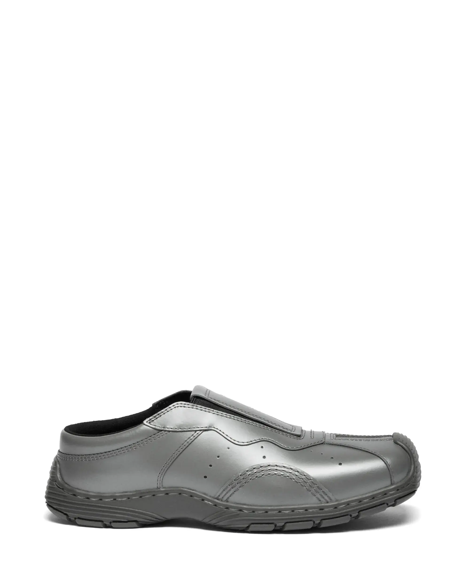 DR. MARTENS REINTERPRETS Y2K FOOTWEAR FOR SS26 image detailing the features, history, and release information of the new Dr. Martens Aurix footwear collection for spring and summer 2026. (image 2 of 4)