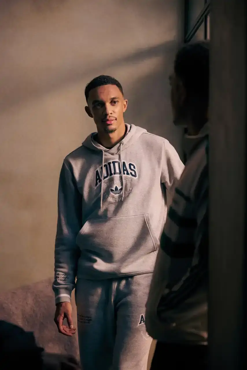 JD Sports JD Sports (image 10 of 10)