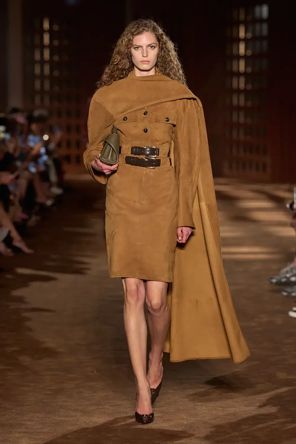 FERRAGAMO SPRING SUMMER 2027 COLLECTION image of the Ferragamo Spring Summer 2027 collection detailing the 1940s inspired clothing and footwear. (image 40 of 61)