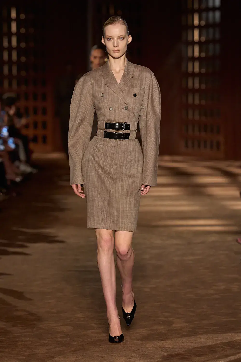 FERRAGAMO SPRING SUMMER 2027 COLLECTION image of the Ferragamo Spring Summer 2027 collection detailing the 1940s inspired clothing and footwear.