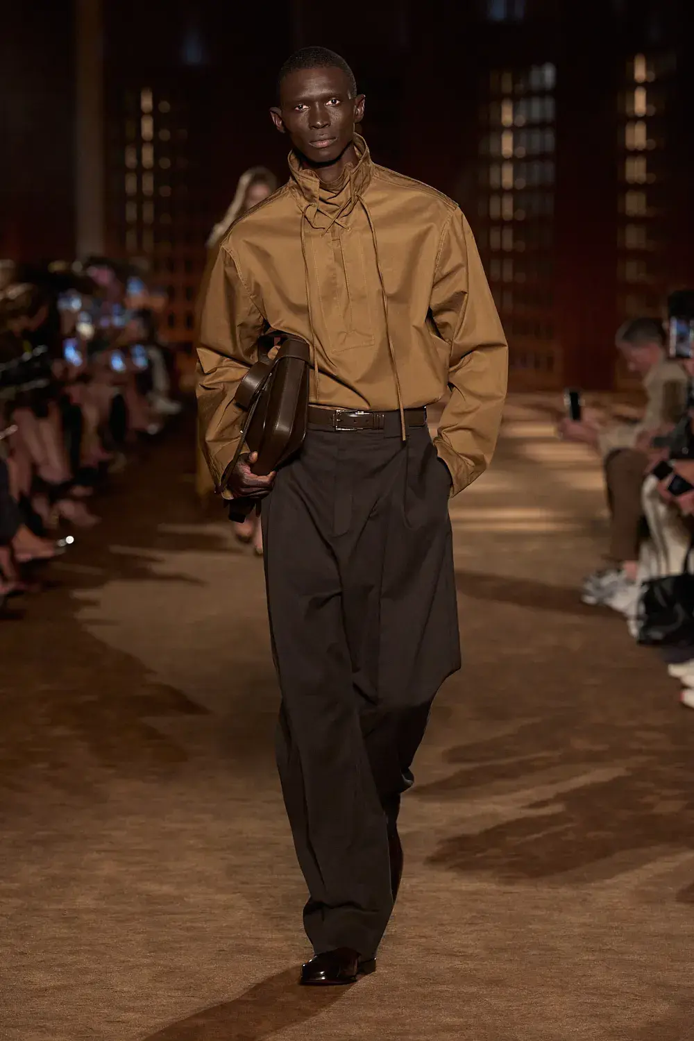 FERRAGAMO SPRING SUMMER 2027 COLLECTION image of the Ferragamo Spring Summer 2027 collection detailing the 1940s inspired clothing and footwear. (image 17 of 61)