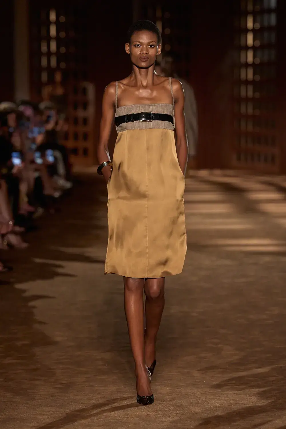 FERRAGAMO SPRING SUMMER 2027 COLLECTION image of the Ferragamo Spring Summer 2027 collection detailing the 1940s inspired clothing and footwear. (image 5 of 61)