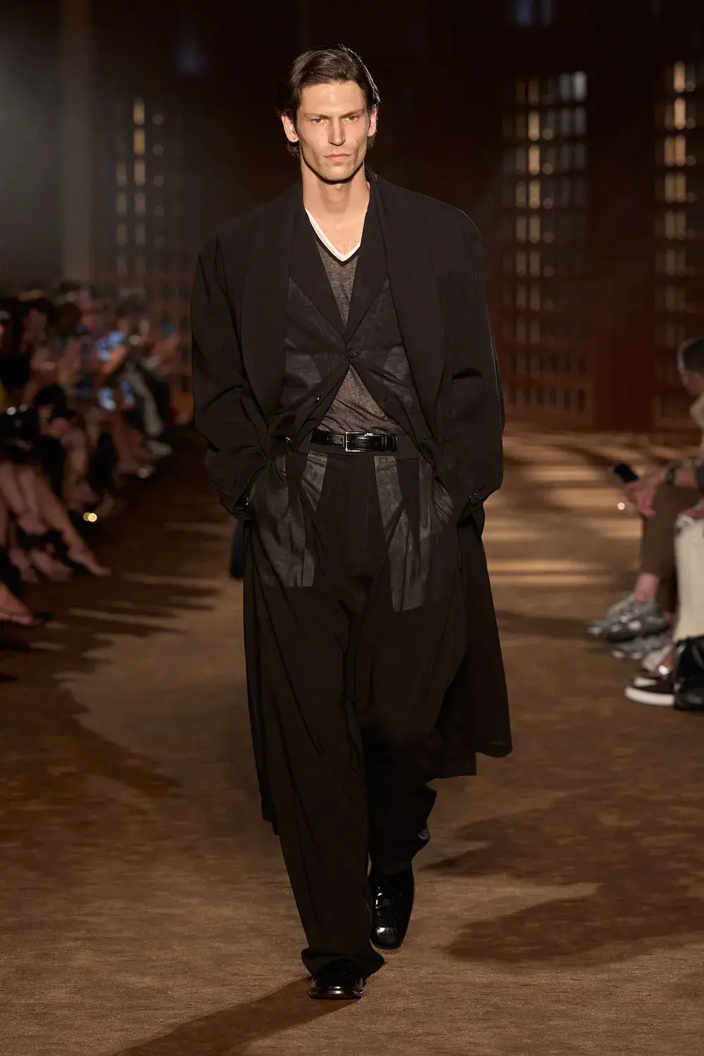 FERRAGAMO SPRING SUMMER 2027 COLLECTION image of the Ferragamo Spring Summer 2027 collection detailing the 1940s inspired clothing and footwear. (image 57 of 61)