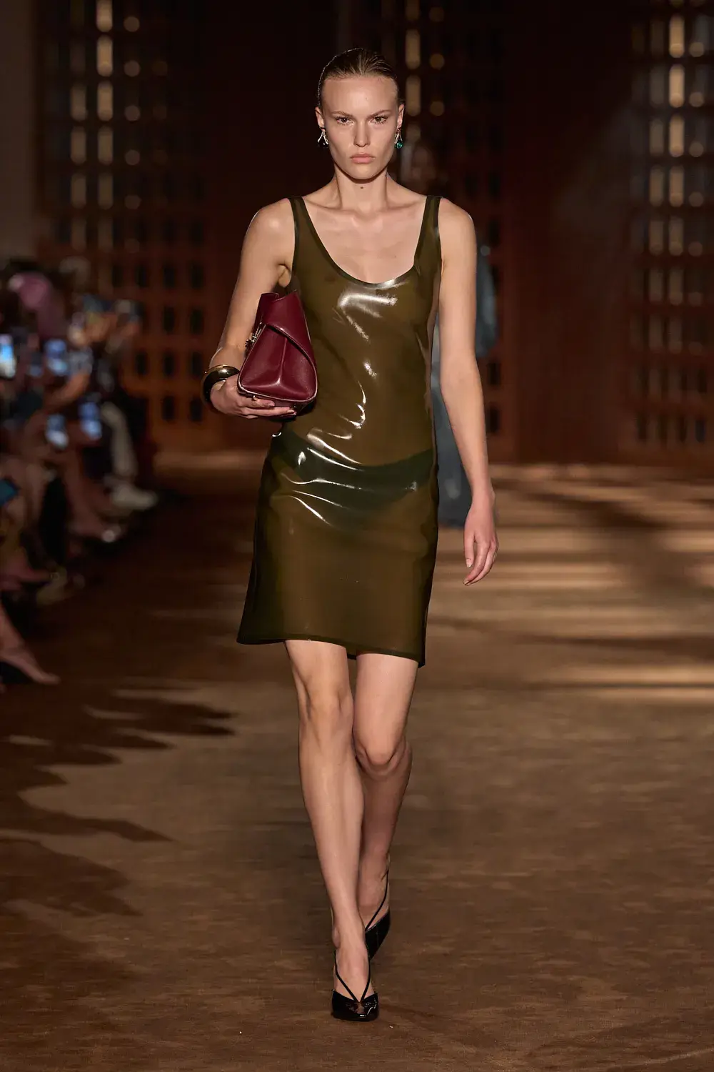 FERRAGAMO SPRING SUMMER 2027 COLLECTION image of the Ferragamo Spring Summer 2027 collection detailing the 1940s inspired clothing and footwear. (image 21 of 61)