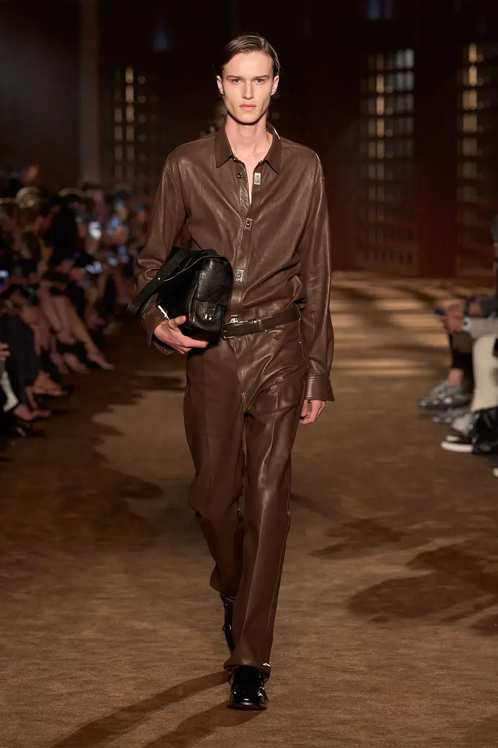 FERRAGAMO SPRING SUMMER 2027 COLLECTION image of the Ferragamo Spring Summer 2027 collection detailing the 1940s inspired clothing and footwear. (image 34 of 61)
