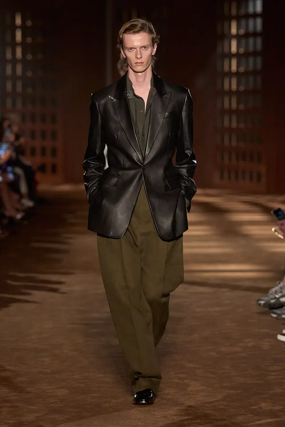 FERRAGAMO SPRING SUMMER 2027 COLLECTION image of the Ferragamo Spring Summer 2027 collection detailing the 1940s inspired clothing and footwear. (image 49 of 61)