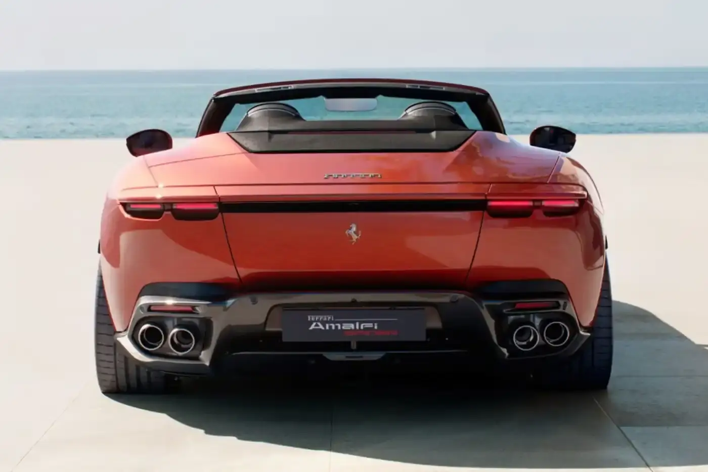 FERRARI-AMALFI-SPIDER-V8-CONVERTIBLE An image detailing the specifications and design updates of the new Ferrari Amalfi Spider convertible. (image 3 of 19)