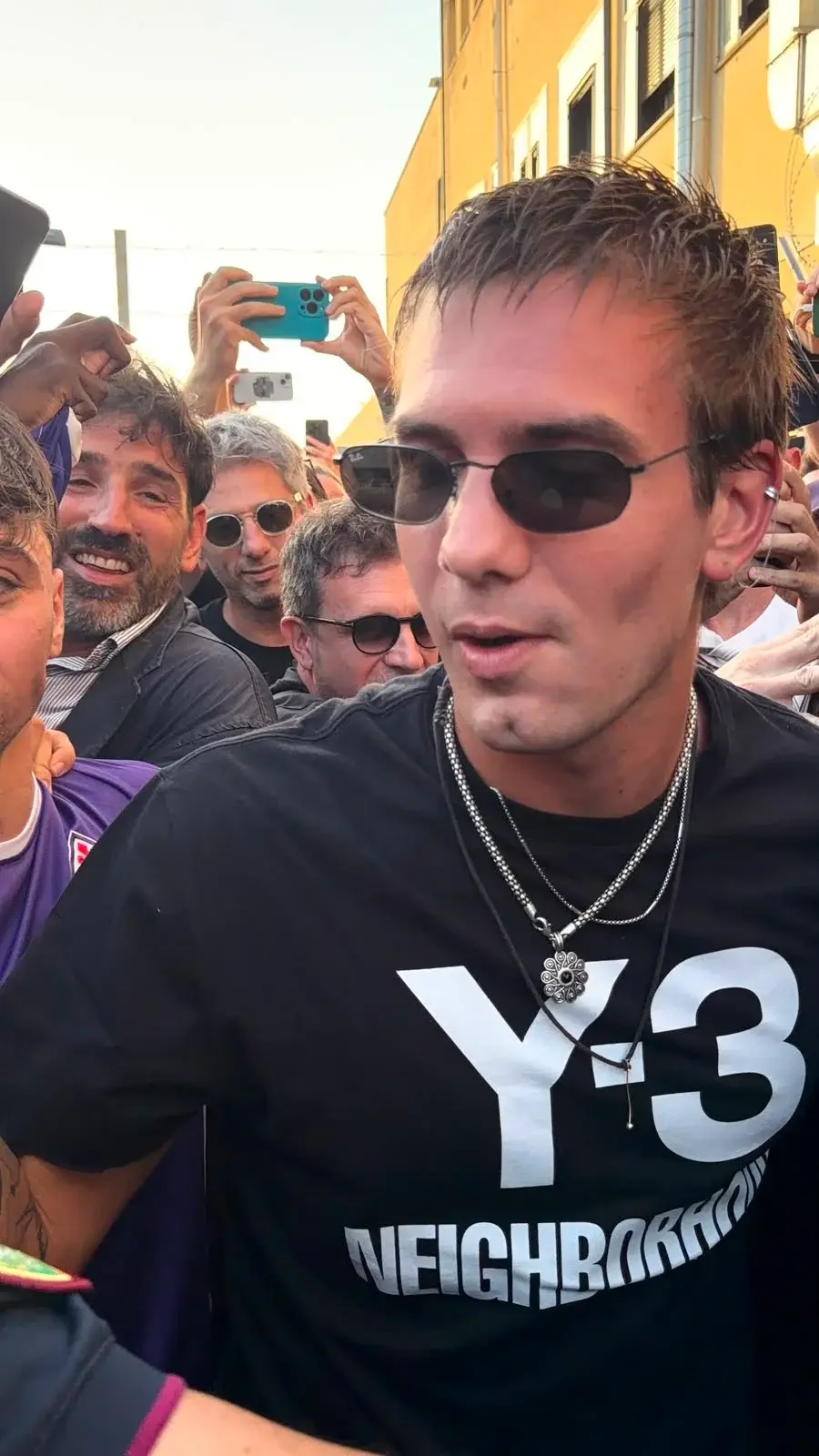 2007 BORN, 2007 WORN: MASTANTUONO BRINGS Y2K BACK TO FLORENCE Franco Mastantuono landed in Florence yesterday to finalize his loan move from Real Madrid.