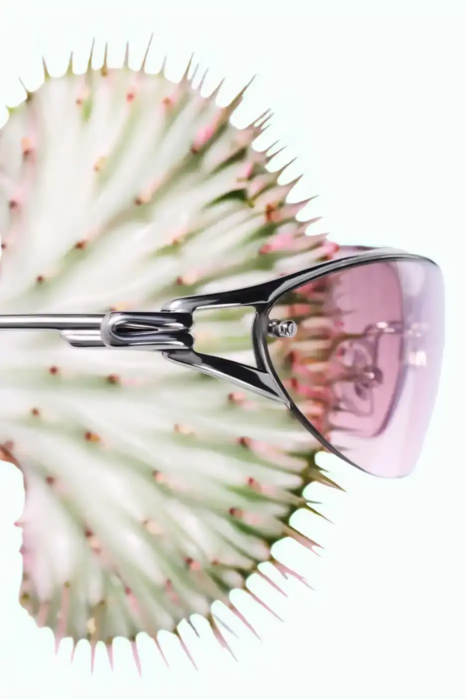 GENTLE MONSTER AND FKA TWIGS DEBUT BOUQUET EYEWEAR Gentle Monster launches 2026 Bouquet eyewear collection featuring botanical-inspired frames and campaign film directed by FKA twigs and Jordan Hemingway. (image 2 of 6)