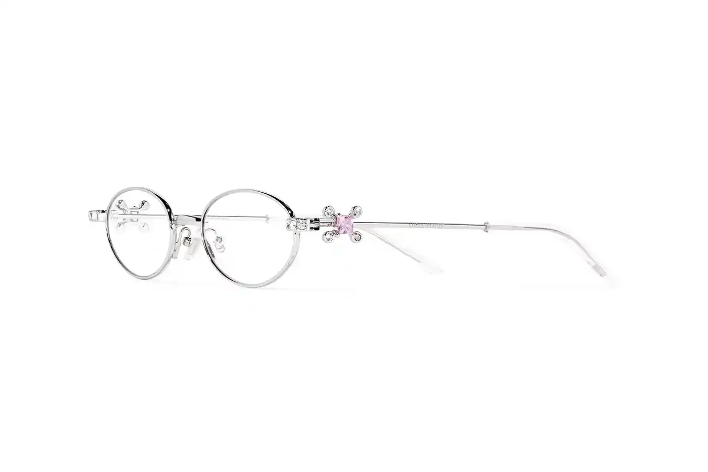 Gentle Monster Gentle Monster's 2025 Jewelry Collection article showcasing new sunglasses and optical frames with crystal embellishments, campaign details featuring Sena Nakajima, and release information. (image 11 of 12)