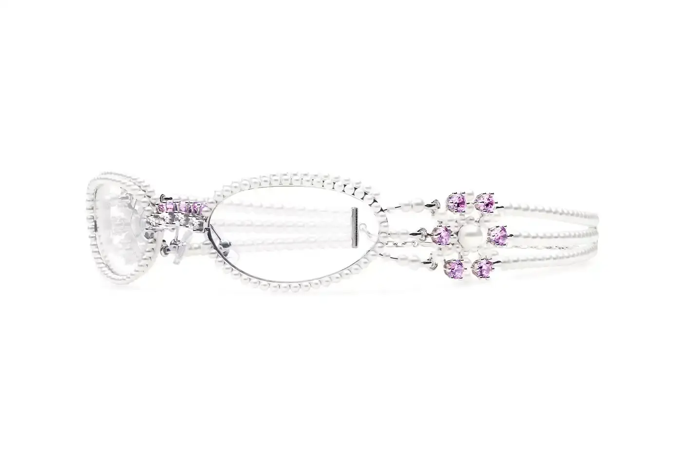 Gentle Monster Gentle Monster's 2025 Jewelry Collection article showcasing new sunglasses and optical frames with crystal embellishments, campaign details featuring Sena Nakajima, and release information. (image 8 of 12)