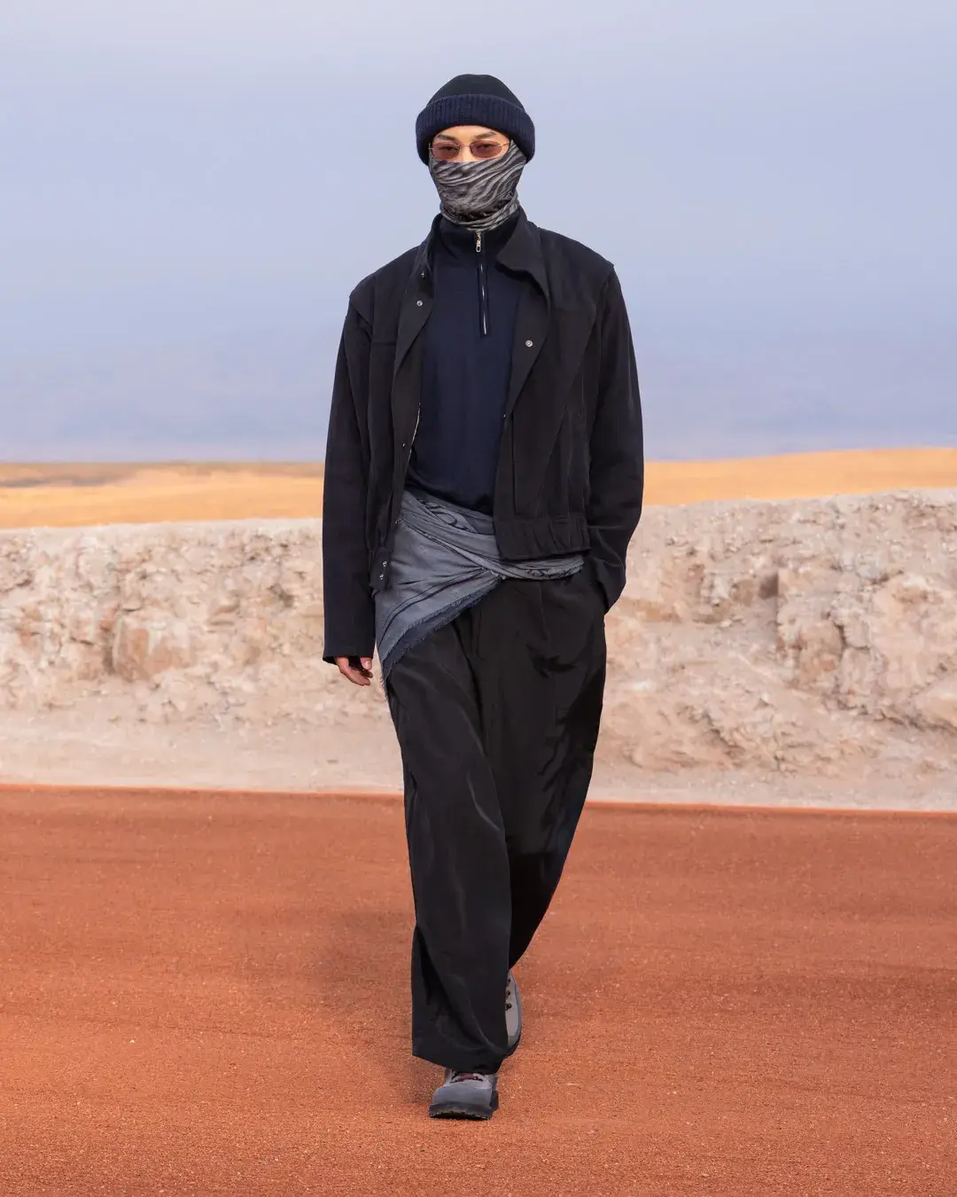 GIORGIO ARMANI AND KITH PRESENT DREAMS OF THE DUNE IN MARRAKECH image about the Giorgio Armani and Kith menswear collection Dreams of the Dune, shown in the Agafay Desert near Marrakech, with details on the clothing, the ASICS, Diemme and ‘47 collaborations, and the 16 October launch. (image 2 of 18)
