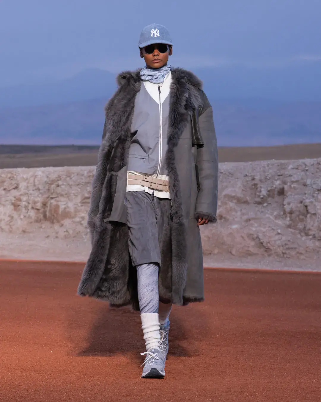 GIORGIO ARMANI AND KITH PRESENT DREAMS OF THE DUNE IN MARRAKECH image about the Giorgio Armani and Kith menswear collection Dreams of the Dune, shown in the Agafay Desert near Marrakech, with details on the clothing, the ASICS, Diemme and ‘47 collaborations, and the 16 October launch. (image 15 of 18)