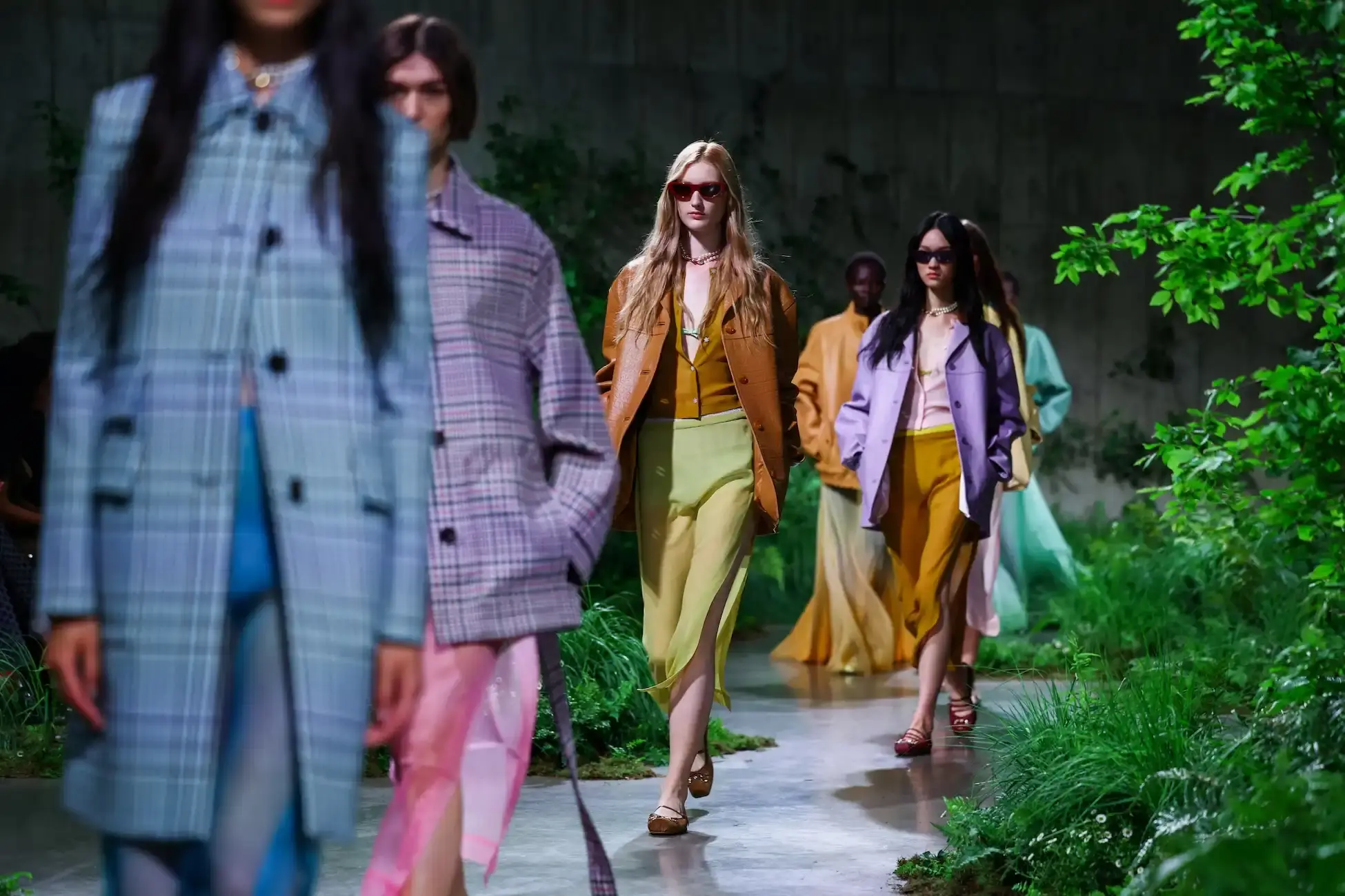 Gucci announces Cruise 2026 show in Florence, returning to its birthplace. Creative Director Sabato De Sarno continues heritage exploration after London showcase