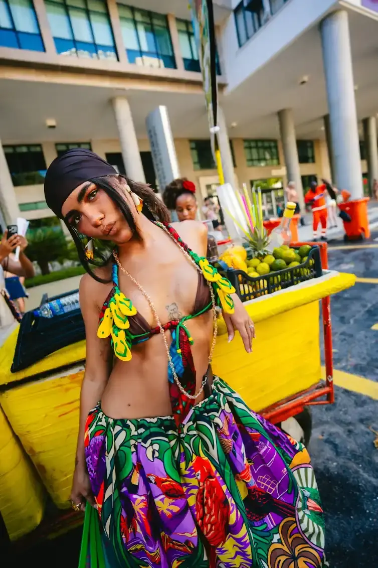 HAVAIANAS HOSTS GLOBAL CREATORS AT RIO CARNIVAL image report on a five day cultural event organized by Havaianas for international content creators during the Rio de Janeiro Carnival. (image 3 of 12)