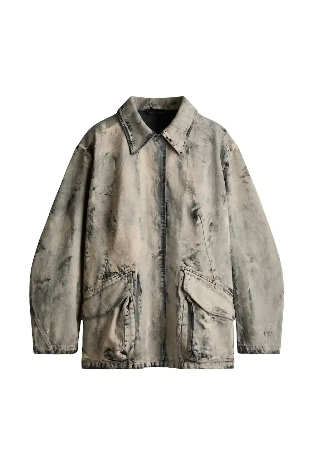 H&M STUDIO GOES ECCENTRIC FOR SPRING 2026 H&M Studio presents a spring/summer 2026 collection focused on individuality through asymmetric designs, contrasting colors, and adaptable pieces that challenge traditional fashion codes. (image 40 of 42)