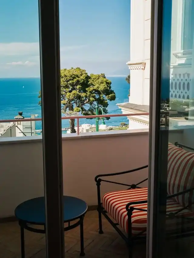 IL CAPRI HOTEL 2026 UPDATE BY GRAZIELLA BUONTEMPO An informative image detailing new facilities and services at Il Capri Hotel in Italy including wellness programs and rooftop dining. (image 3 of 9)