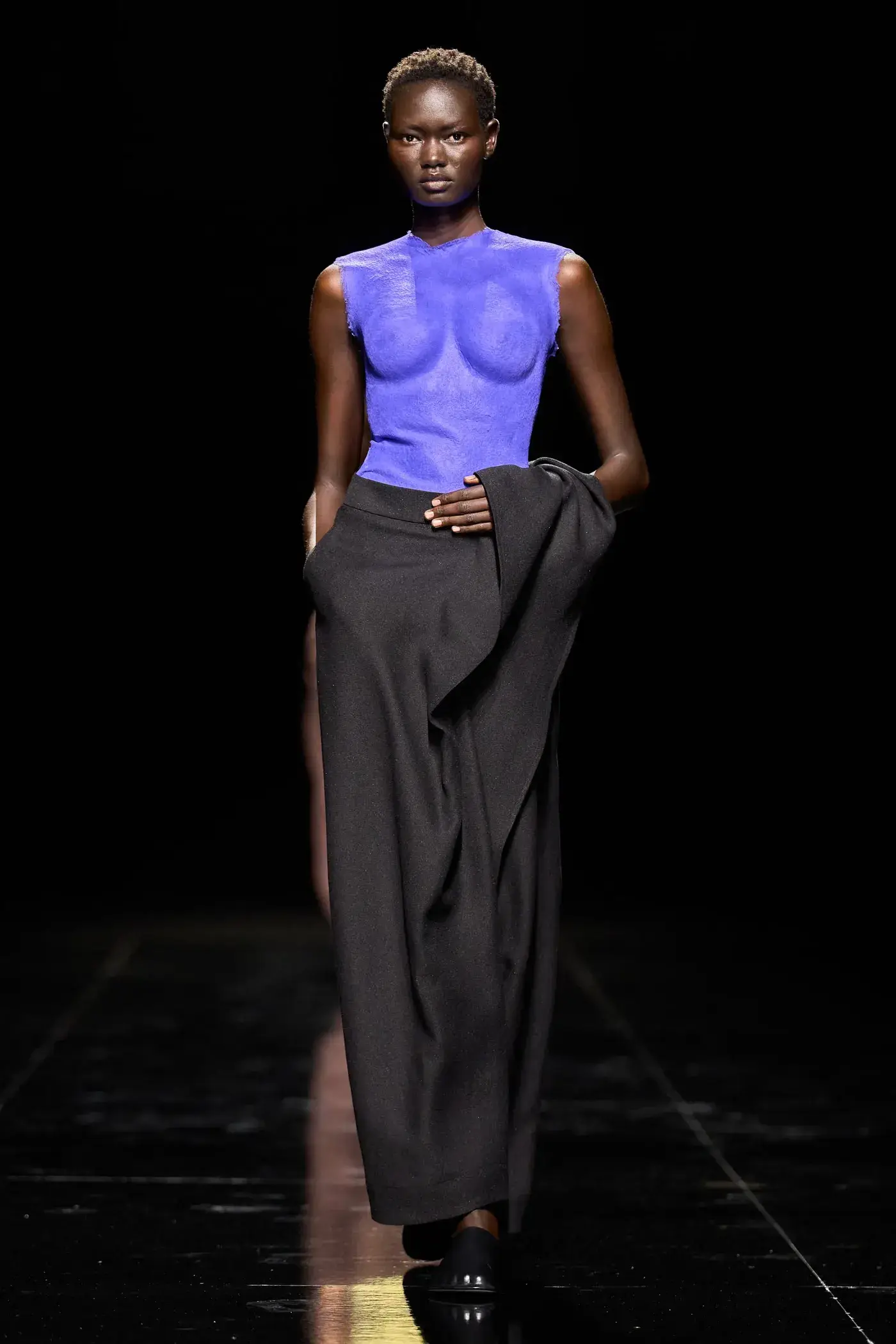 ISSEY MIYAKE SPRING SUMMER 2027 image detailing the Issey Miyake Spring Summer 2027 fashion show in Paris.