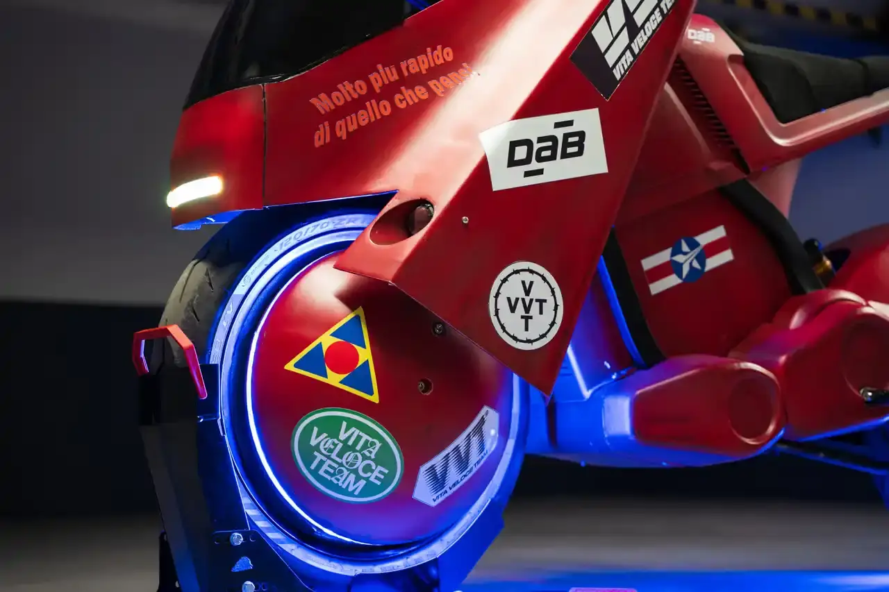 J BALVIN UNVEILS CUSTOM ELECTRIC BIKE image about Colombian reggaeton artist J Balvin's custom electric motorcycle collaboration. Contains technical specifications, design details, and information about the development process between his creative studio VVT and manufacturer DAB Motors. (image 6 of 8)