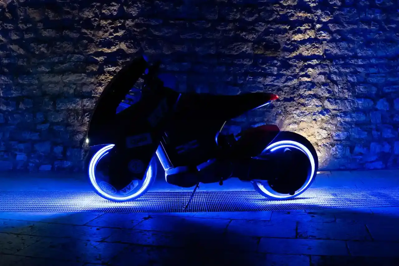 J BALVIN UNVEILS CUSTOM ELECTRIC BIKE image about Colombian reggaeton artist J Balvin's custom electric motorcycle collaboration. Contains technical specifications, design details, and information about the development process between his creative studio VVT and manufacturer DAB Motors. (image 3 of 8)
