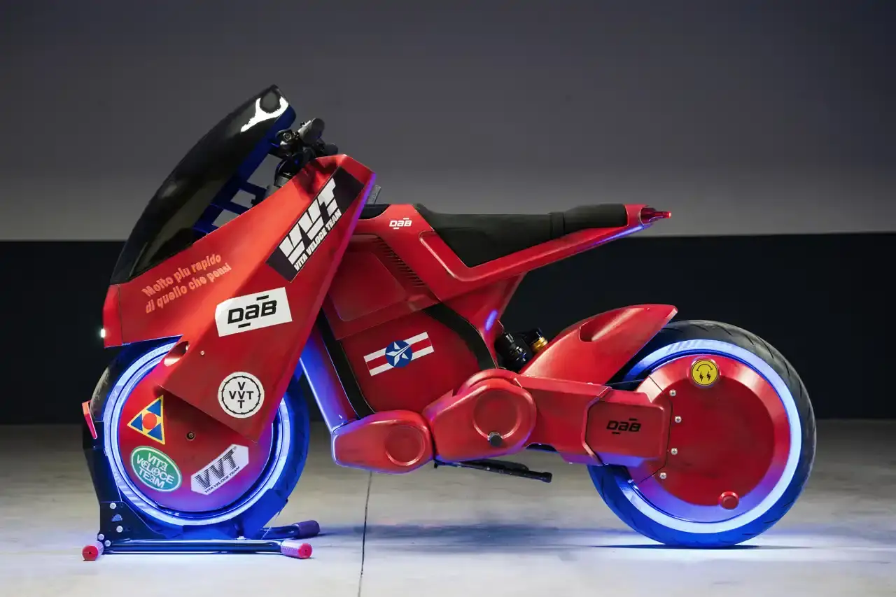 J BALVIN UNVEILS CUSTOM ELECTRIC BIKE image about Colombian reggaeton artist J Balvin's custom electric motorcycle collaboration. Contains technical specifications, design details, and information about the development process between his creative studio VVT and manufacturer DAB Motors. (image 4 of 8)