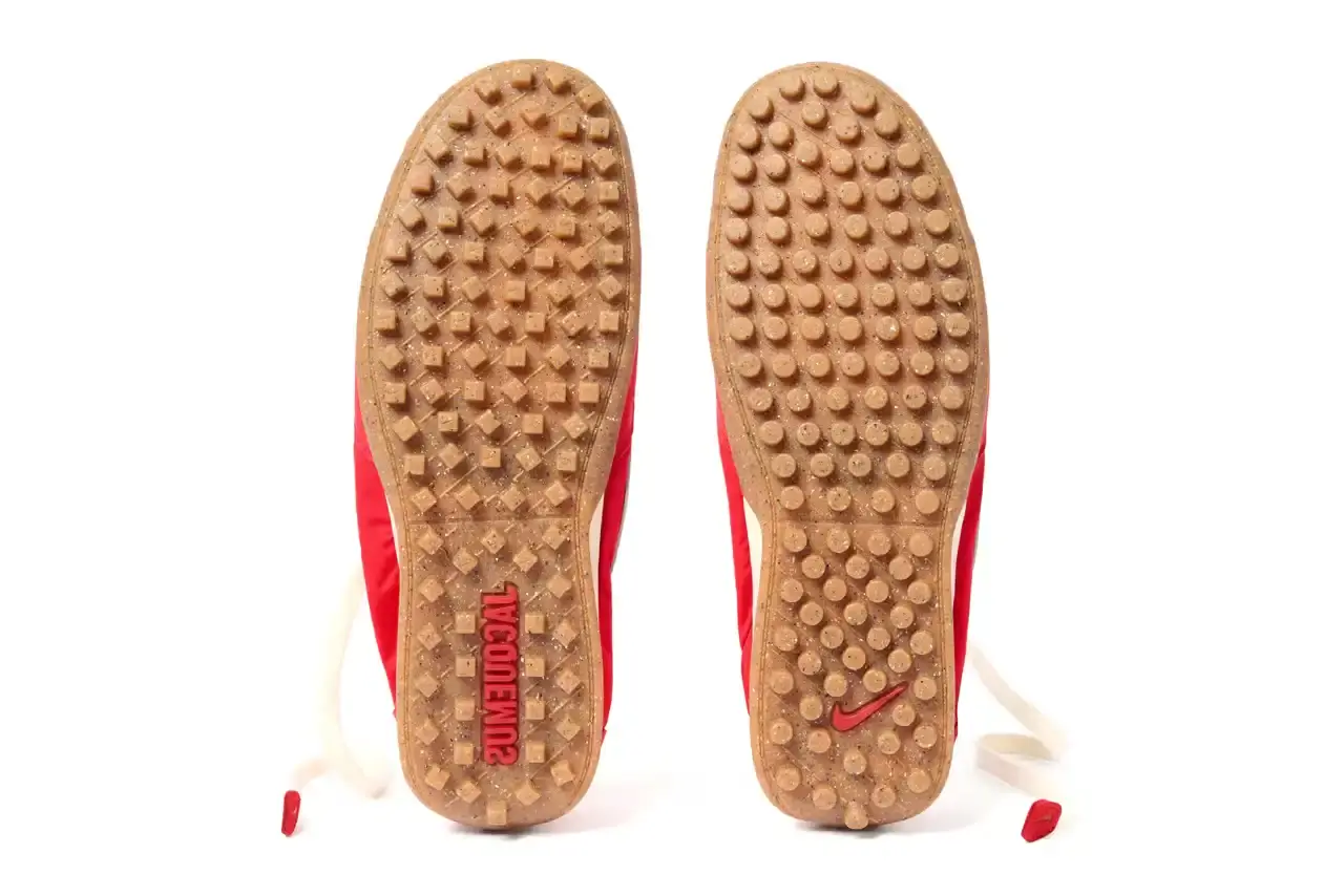 JACQUEMUS NIKE MOON SHOE RETURNS SEPTEMBER 2025 French fashion brand Jacquemus partners with Nike to relaunch the classic Moon Shoe sneaker from 1972 in three new colorways. (image 4 of 13)