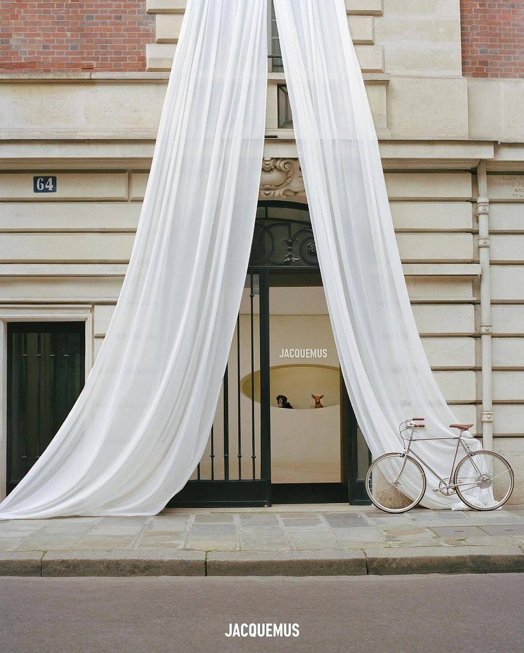 courtesy of Jacquemus (image 5 of 7)