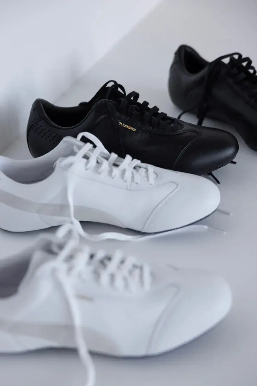 JIL SANDER AND PUMA PREVIEW SS27 SPEEDCAT Overview of the upcoming Jil Sander and Puma sneaker collaboration presented during Milan Fashion Week for the Spring/Summer 2027 season. (image 3 of 6)